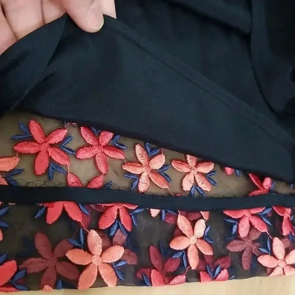 {J. Crew Collection} Embroidered Floral Organza Blouse Size 0 - Picture 9 of 12